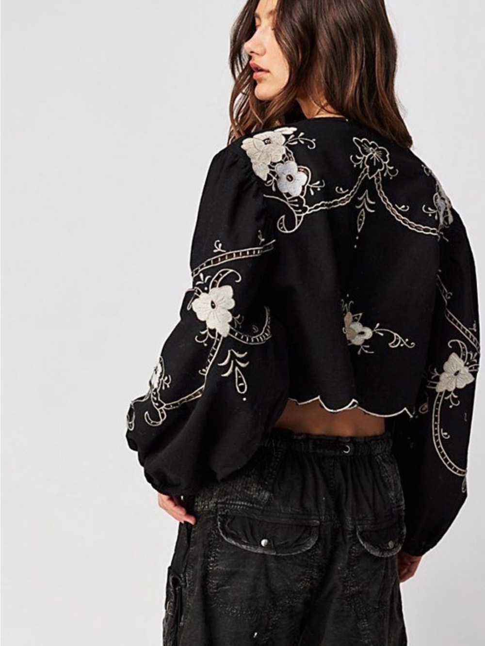 Free People Valencia Bed Jacket. Ballon Sleeves, Embroidery. Cotton/ Linen. XL